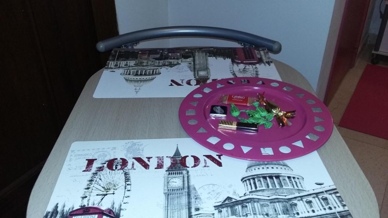 Le Broctia Rose Apartment Namur Ngoại thất bức ảnh