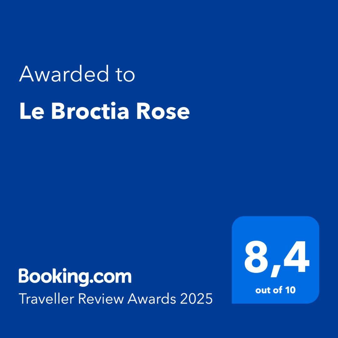 Le Broctia Rose Apartment Namur Ngoại thất bức ảnh